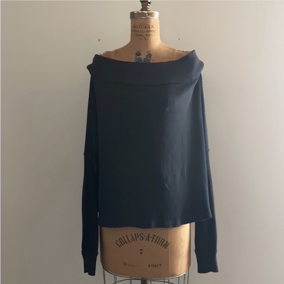 Free People] Charcoal Cotton Waffle Oversize Top - Picture 8 of 16